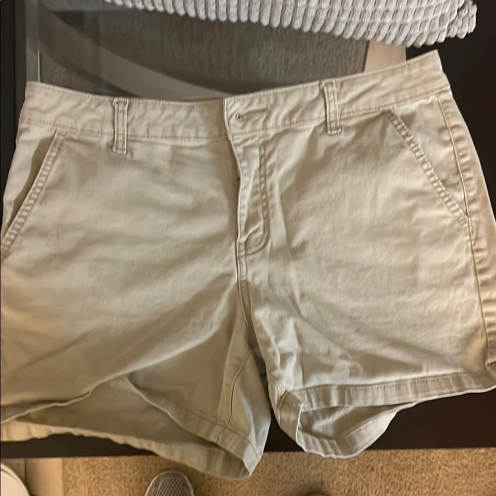 a.n.a Tan Cargo Shorts Casual Style